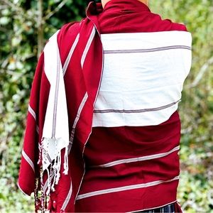 Tibetan meditation shawl